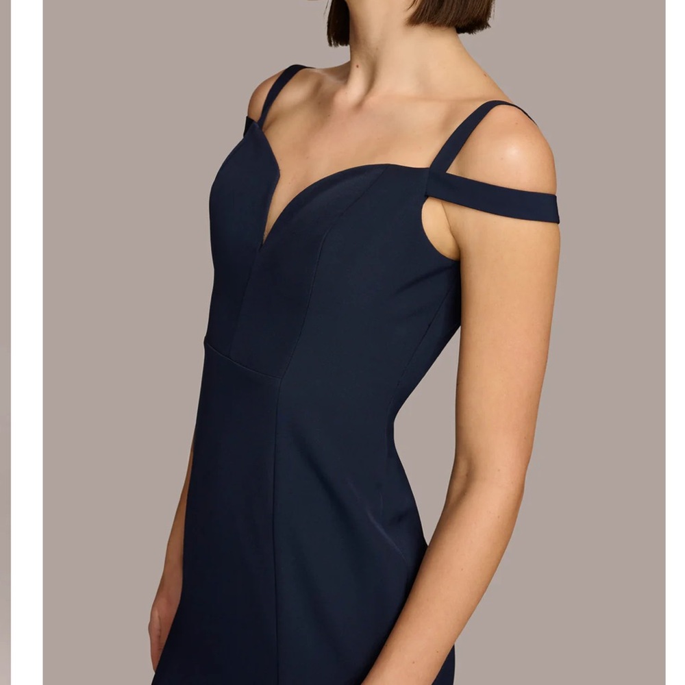 NWT Donna Karan off the shoulder navy gown - Picture 5 of 8